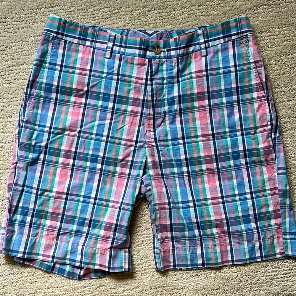 Vineyard Vines Breaker Shorts 33”